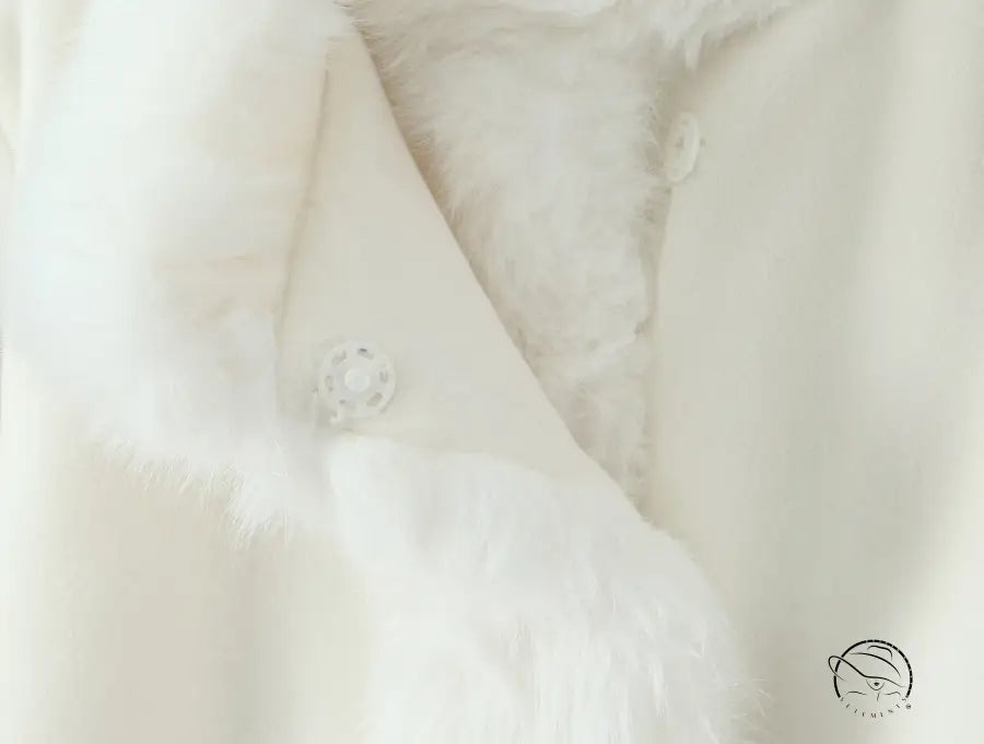 Elegant langry fashion woolen jacket with white shirt and fur collar
