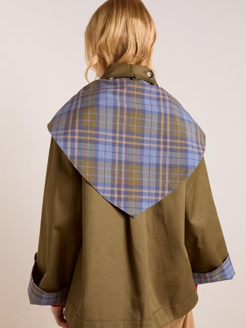 Casual retro Langry plaid fashion coat with olive green and blue accents