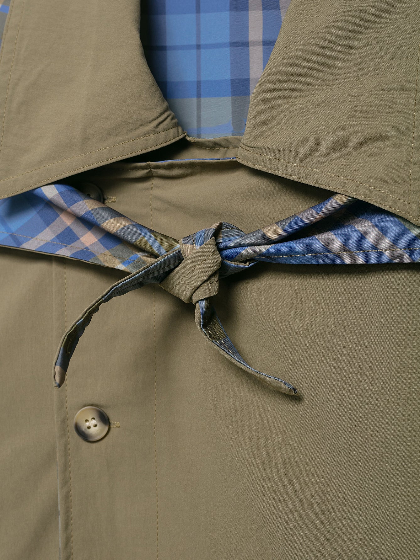 Khaki trench coat with plaid scarf tie in Langry fashion ملابس