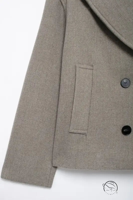 Gray wool pea coat with black buttons in autumn double row ornament short coat