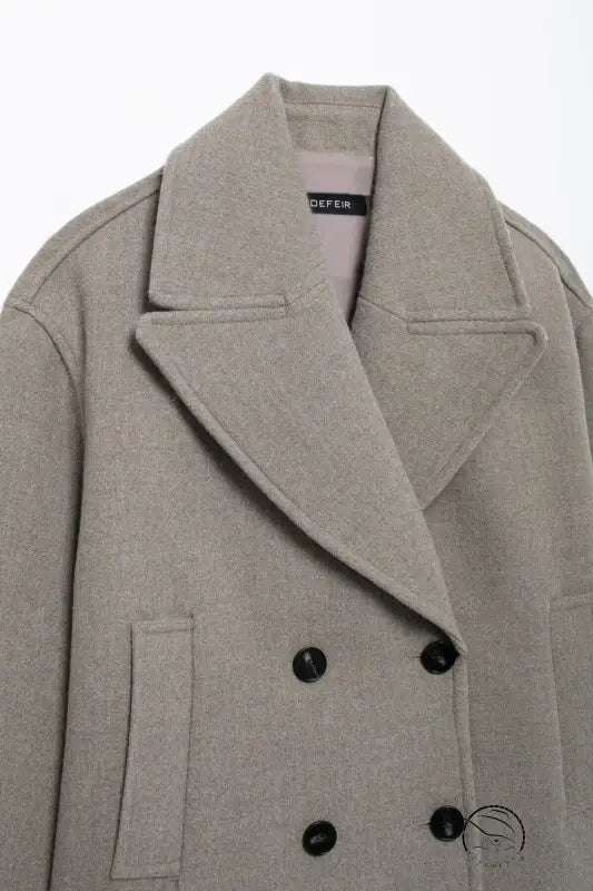 Light gray double row ornament short coat with black buttons