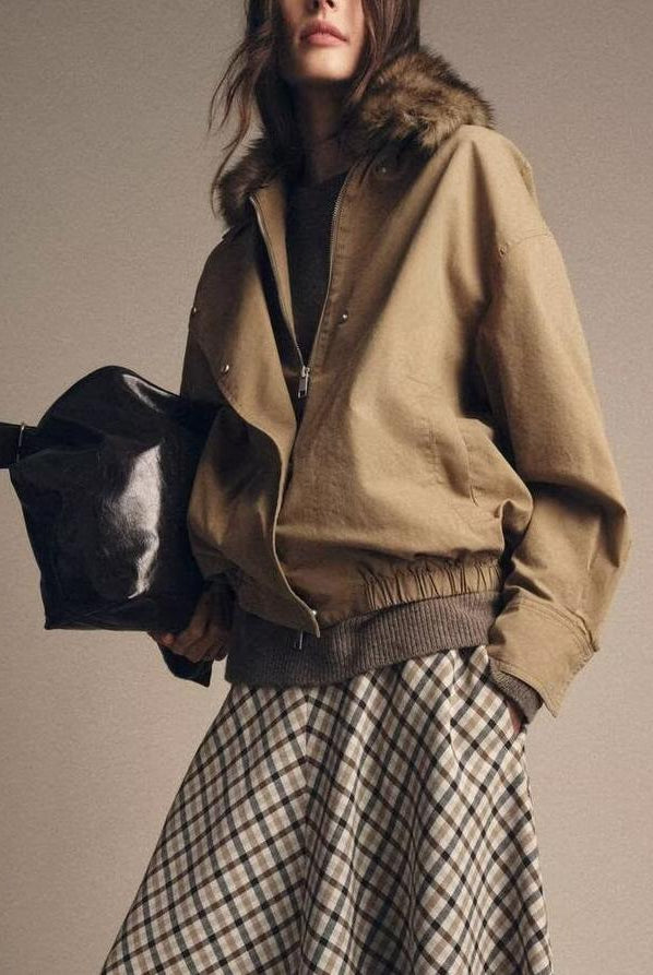 Elegant Langry fur collar bomber jacket in brown with plaid skirt