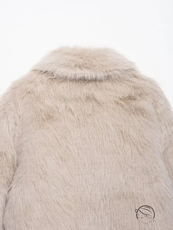 Fashionable warm langry wool jacket in cream faux fur with high collar