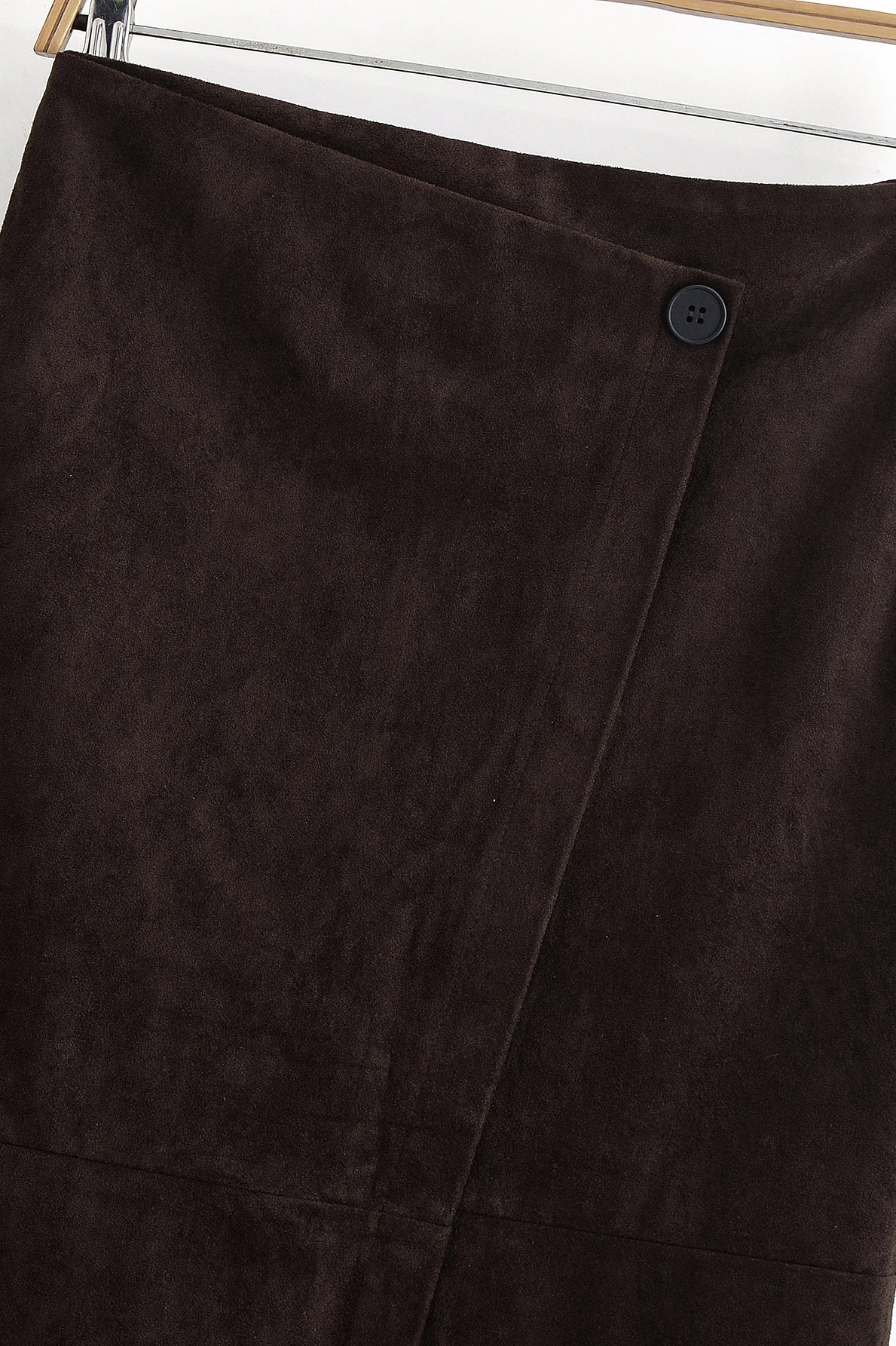 Brown suede langry fashion sheath skirt with front slit and button waistband