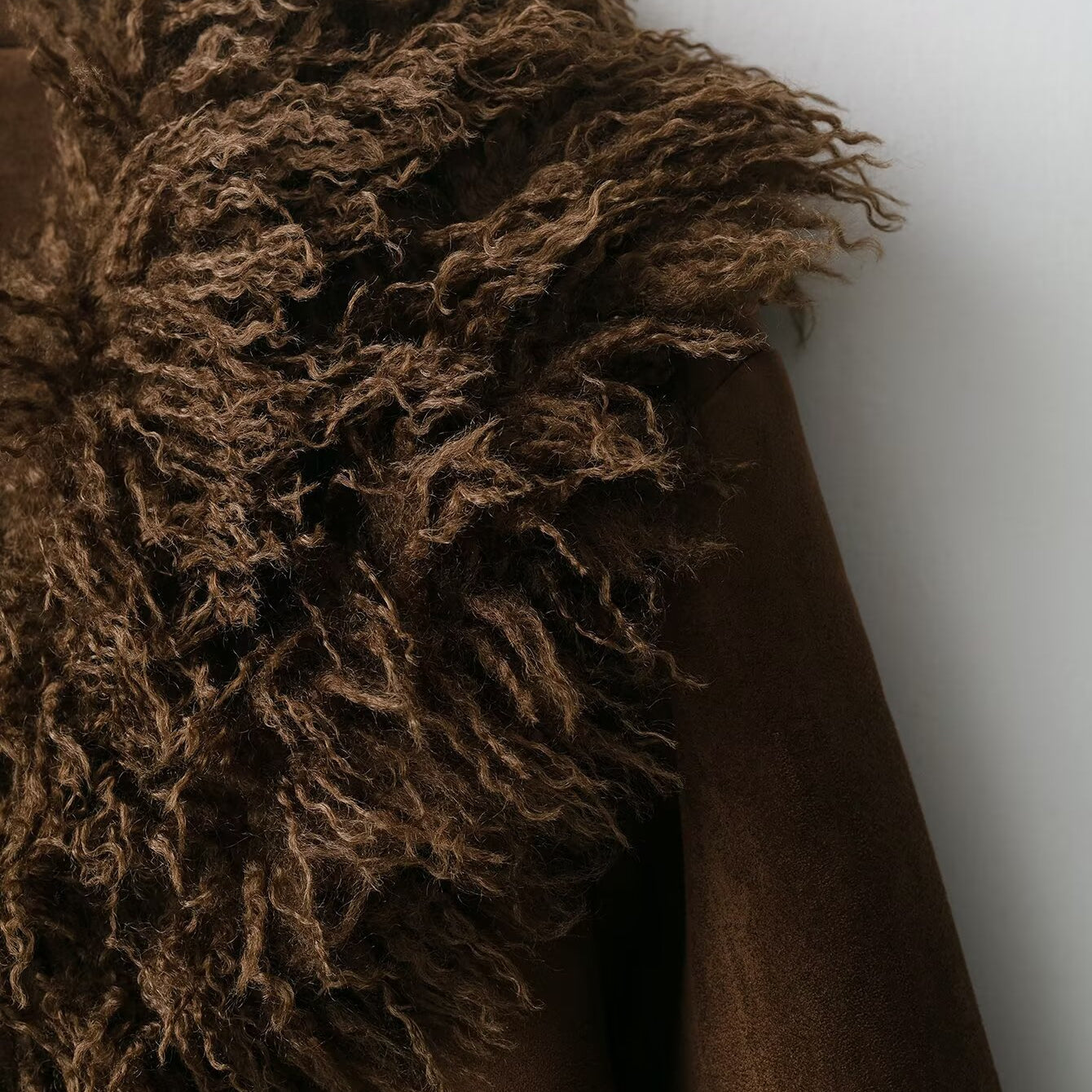 Elegant Autumn Fur Effect Coat in faux shearling with brown textured plush fringed blanket