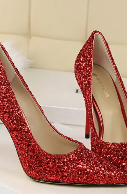 Elegant langry red glitter high heel pumps with pointed toes and thin straps