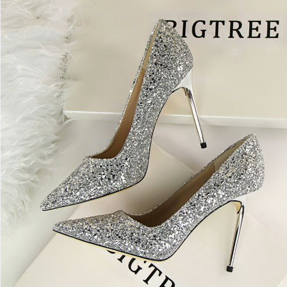 Elegant langry silver glitter high heel pumps with pointed toes