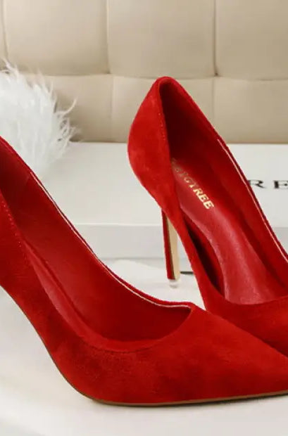 Red suede simple stiletto high heel pumps with gold accents and pointed toes