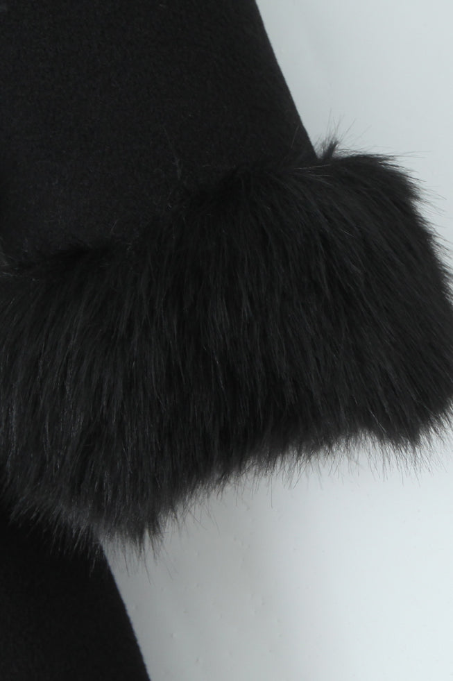Langry Big Fur Collar Belt Woolen Coat in black fur-trimmed fashion design