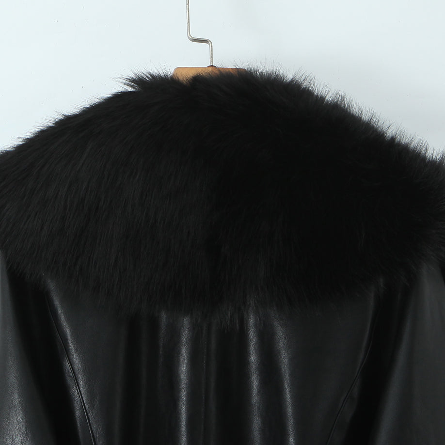 Luxurious langry black leather fur-trimmed winter fashion coat