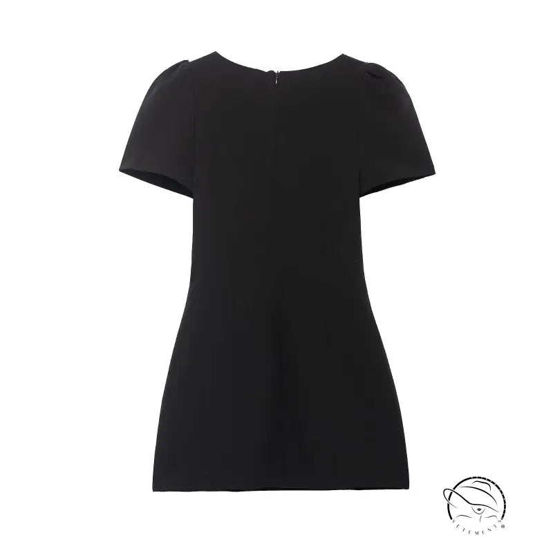 Enchanting short pleated pocket dress in black with puffed shoulders and back zipper
