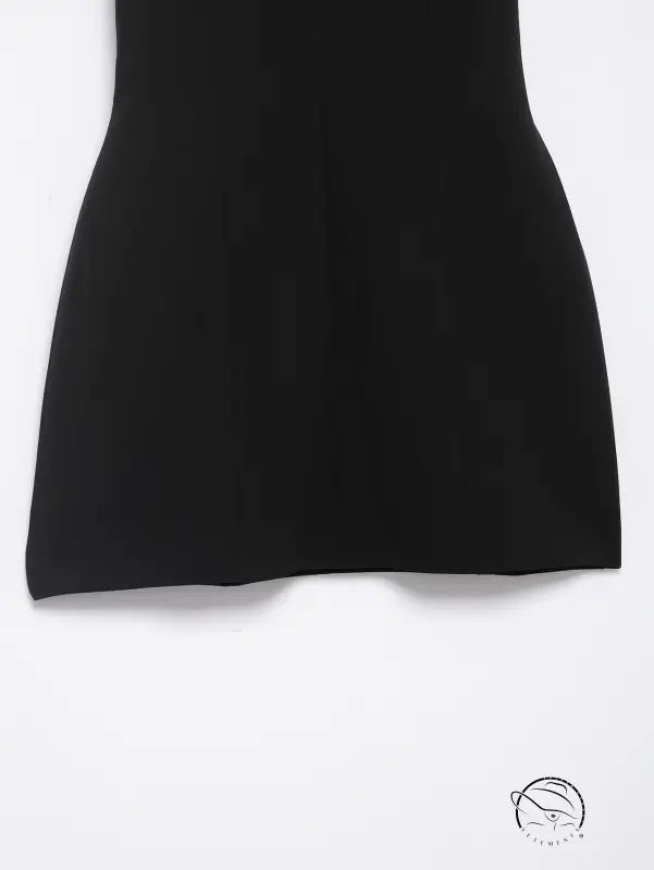 Black enchanting short pleated pocket dress with sleek skirt