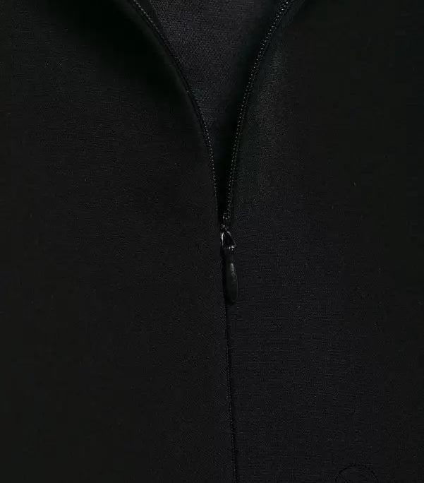 Black zipper on enchanting short pleated pocket dress