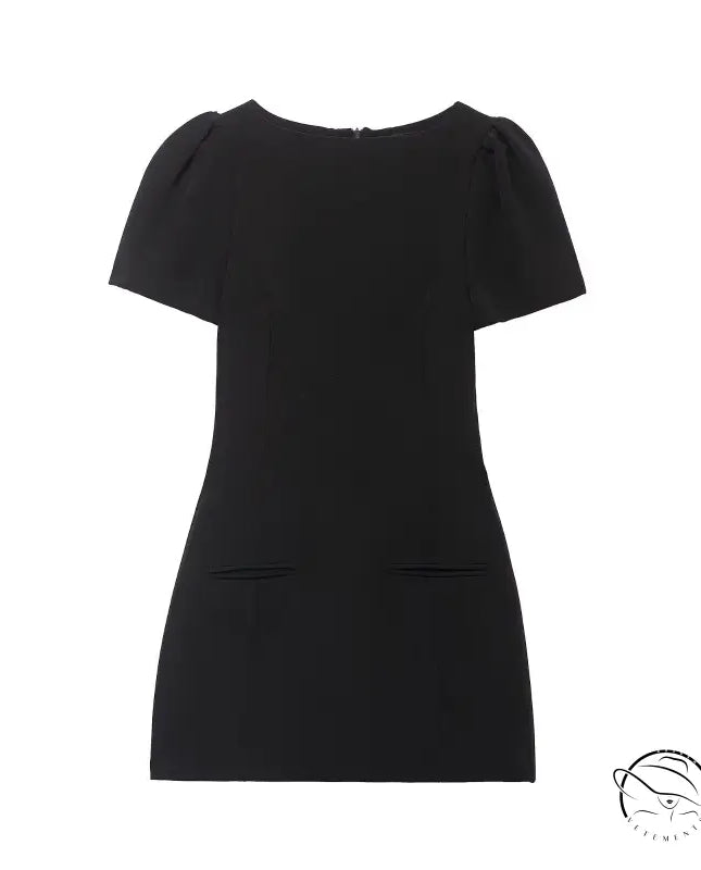 Enchanting short pleated pocket dress in black with puffed shoulders