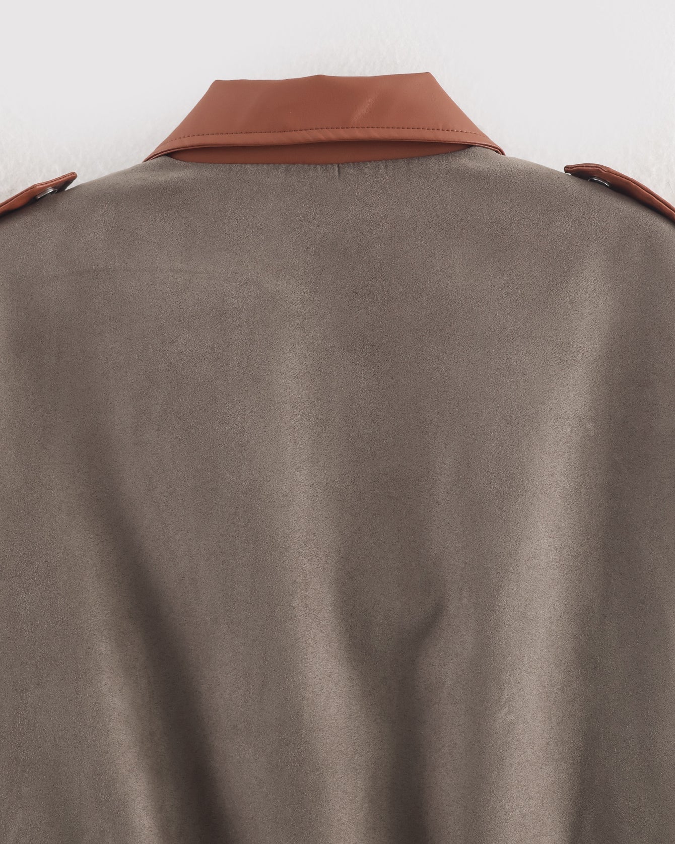 Taupe trench coat with brown leather collar and epaulets, langry fashion ملابس