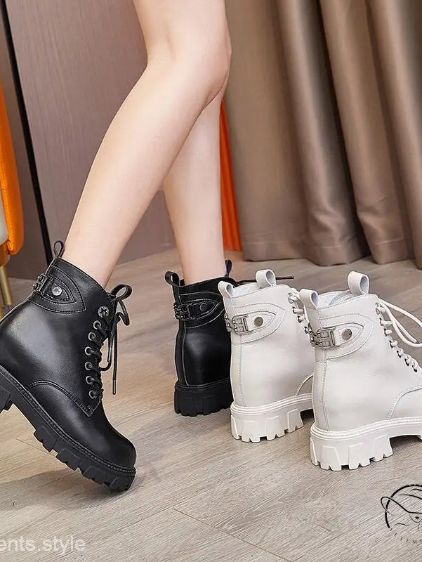 Black single genuine leather waterproof platform combat boots with thick soles