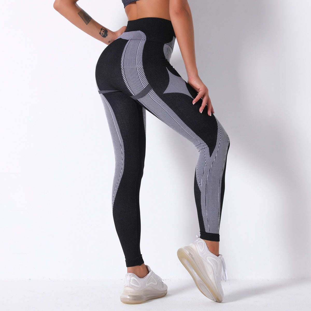 Seamless Stripes Yoga Pants