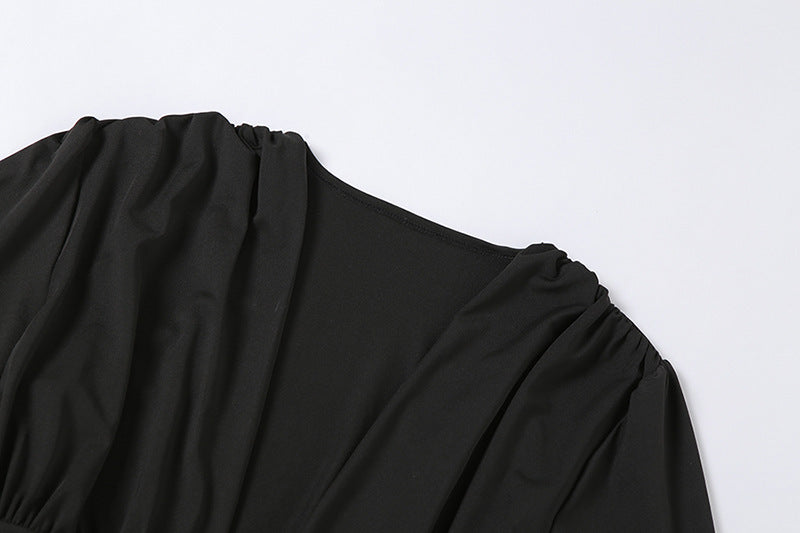 Black V-neck long sleeves bodysuit with puffed sleeves and gathered shoulders
