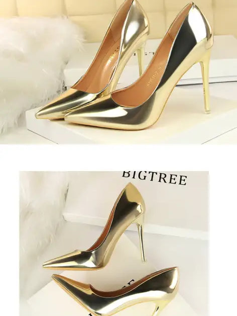 Elegant gold stiletto heels in fashionable metal high heels design