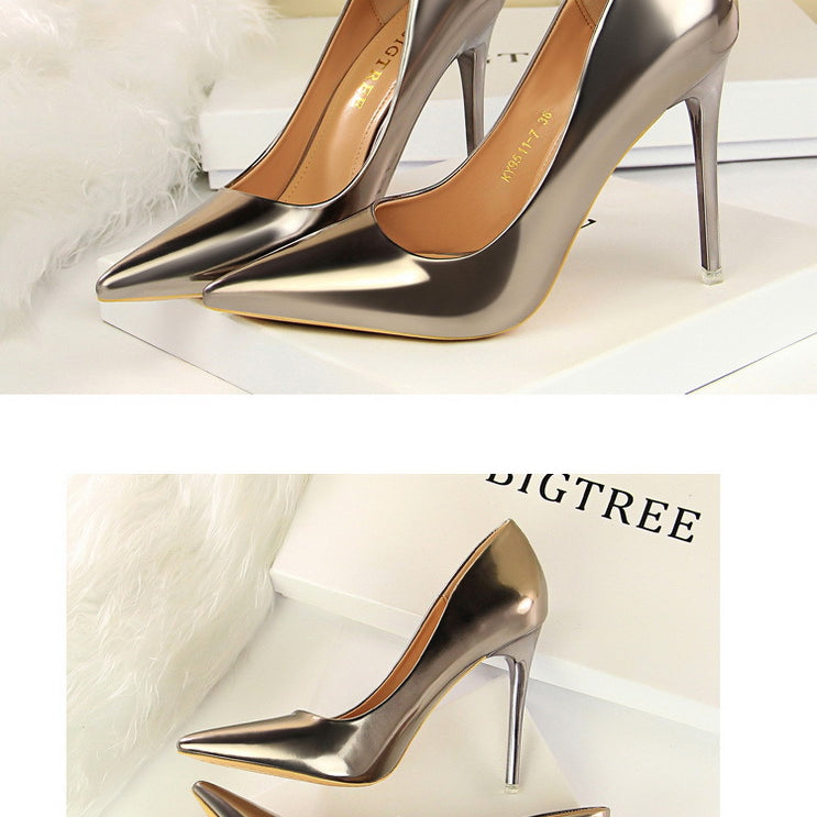 Fashionable Metal High Heels in metallic finish, perfect for stylish ملابس outfits