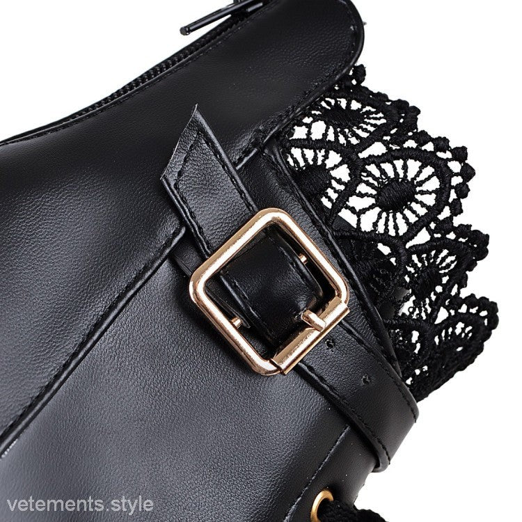 LACE BUCKLE BOOTS-VETEMENTS