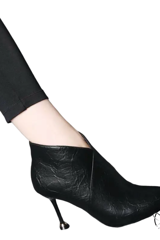 Black leather pointed-toe ankle boot in Fashion European Boots