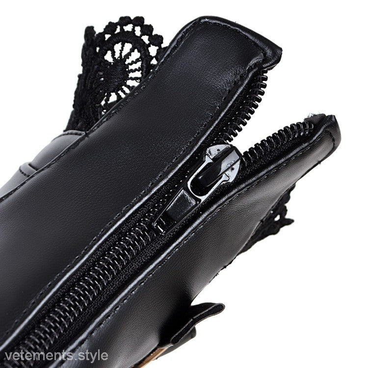 LACE BUCKLE BOOTS-VETEMENTS