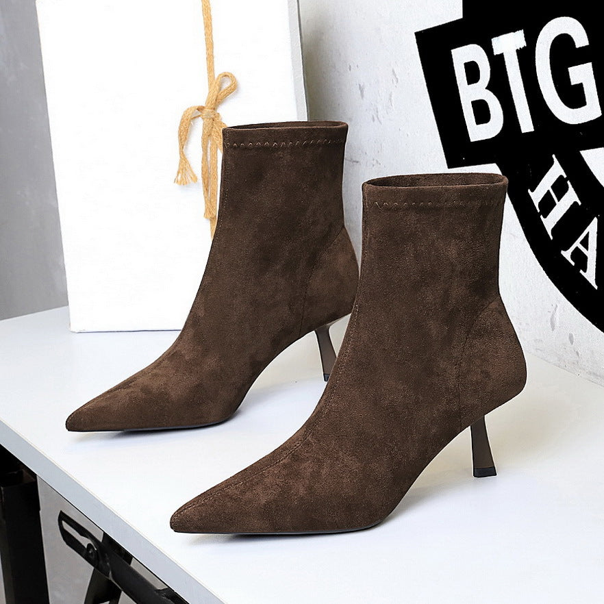Langry fashion brown suede ankle boots with pointed toes and low heels