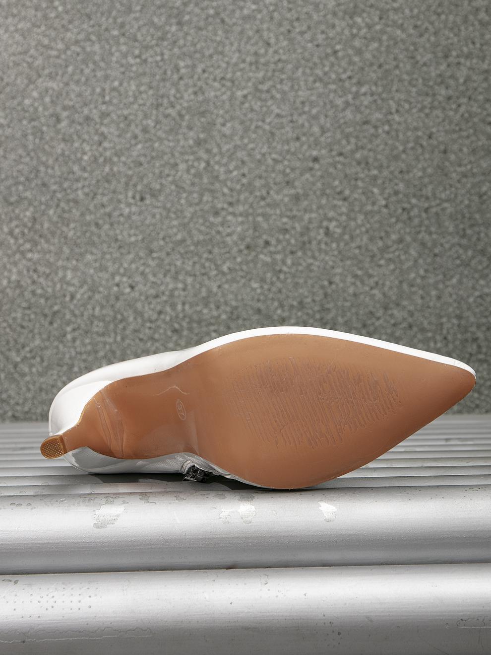 Short Skinny British Ankle Boots