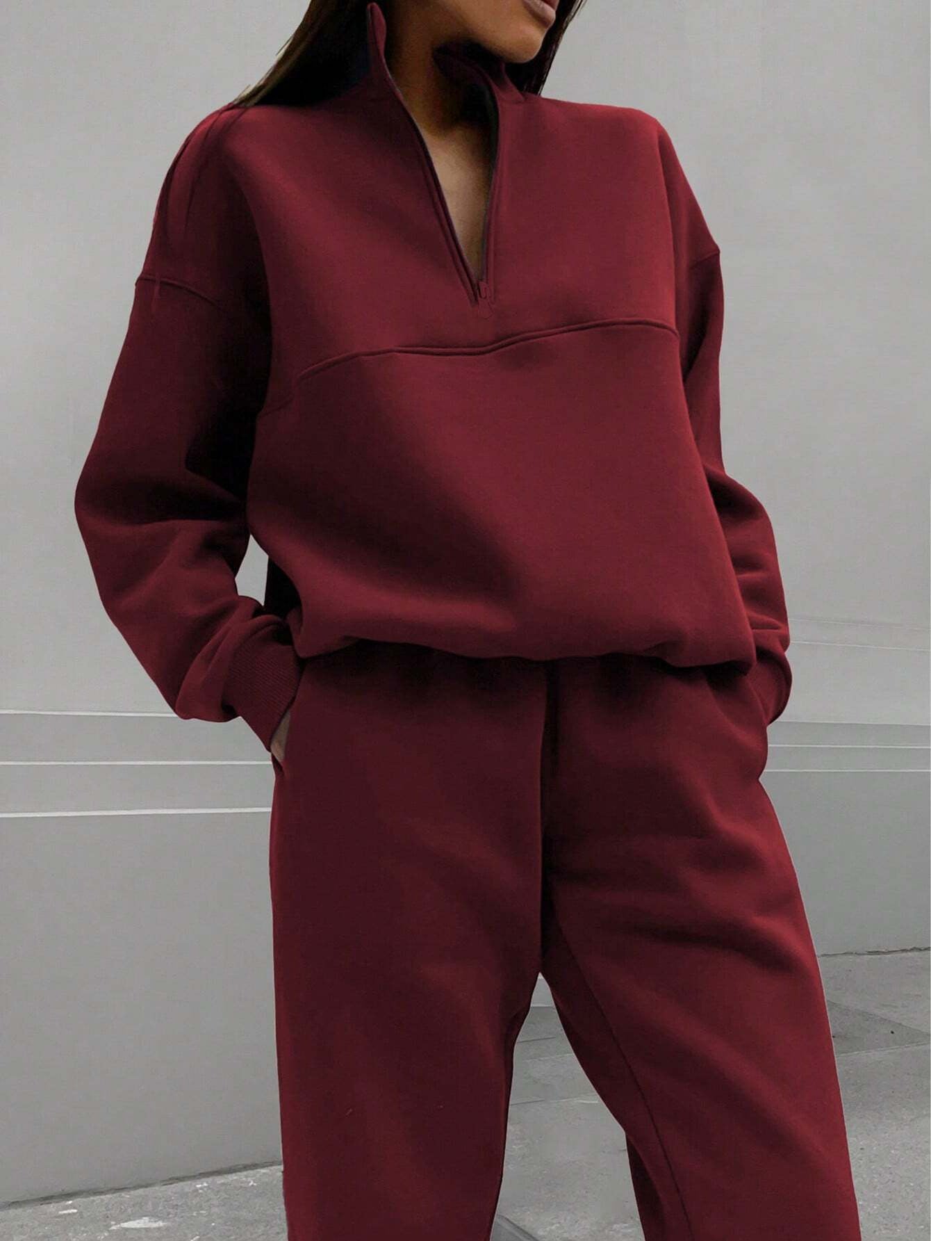 Langry fashion burgundy oversized sweatshirt and pants set with zipper collar