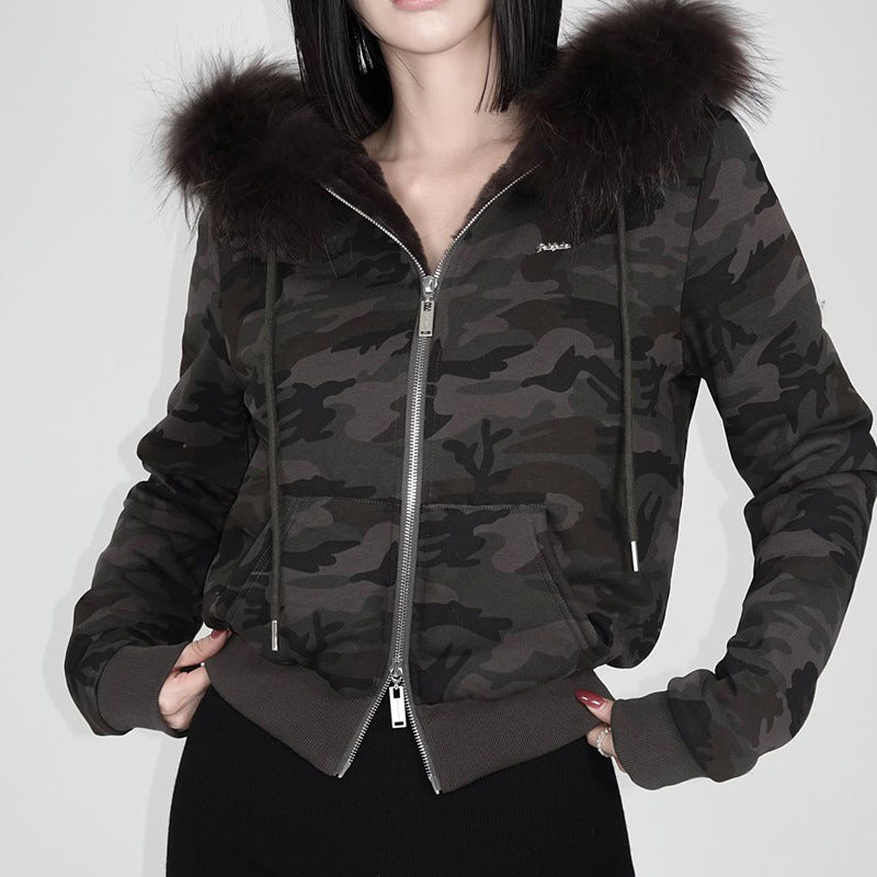 Camo fur-trimmed hooded jacket from Retro Loose Fur Warm Coat, a fashionable ملابس choice
