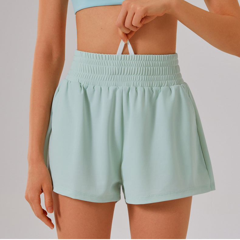 Mint green elastic-waist casual shorts in Loose Sports Yoga Fitness Set for stylish ملابس