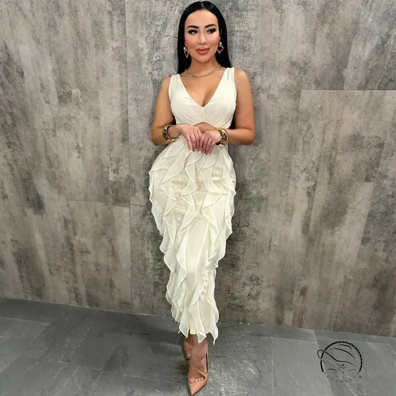 Enchanting ruffled split dress in cream with deep V-neck and high-low hem