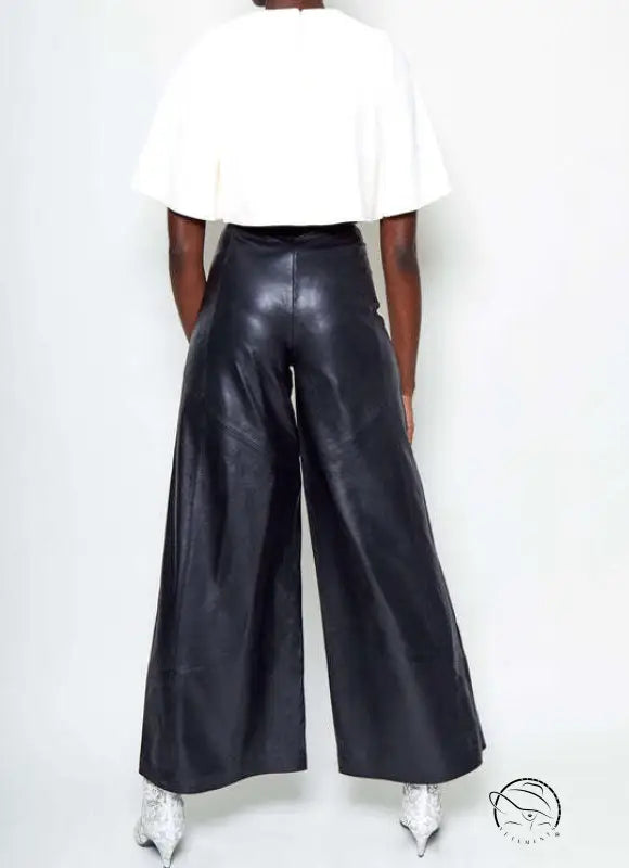 Women’s black faux leather wide-leg pants in Langry fashion