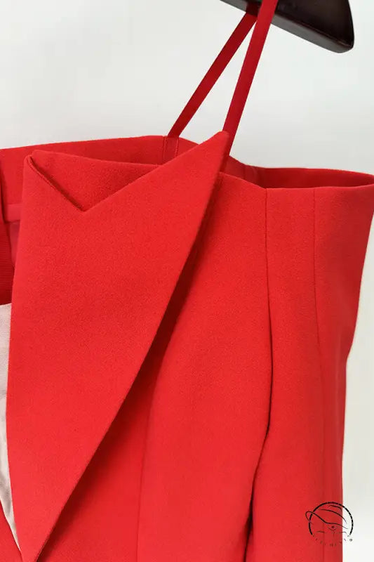 Elegant langry off-shoulder blazer in bright red fashion ملابس