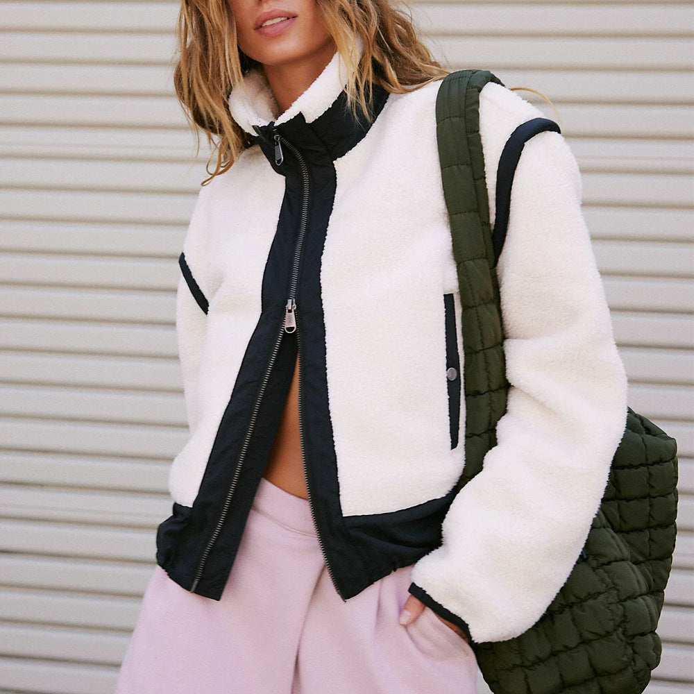 White fleece jacket with black trim in Outdoor Lambswool Cardigan Zipper Coat fashion