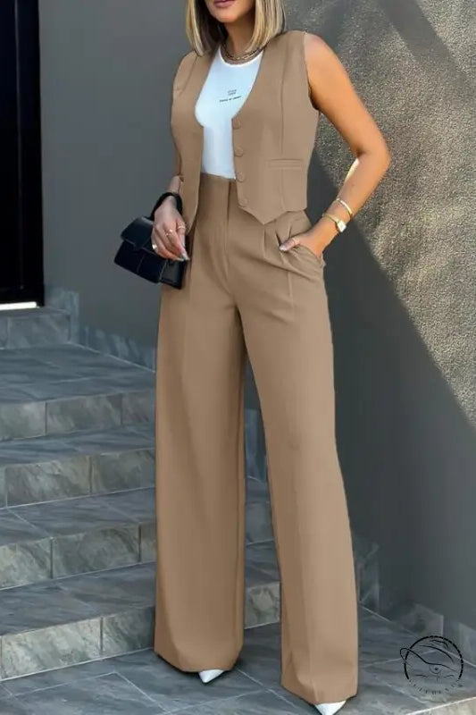 Elegant vest jacket wide leg pants set in tan