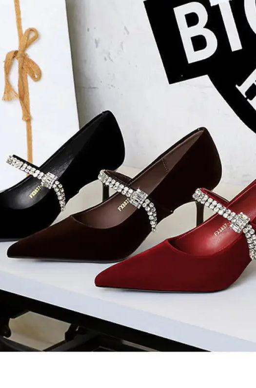 Langry fashion black and burgundy high-heeled shoes with rhinestone accents