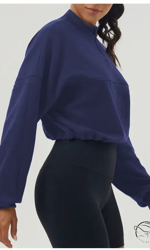 Navy cropped autumn winter thickened sweater with black biker shorts