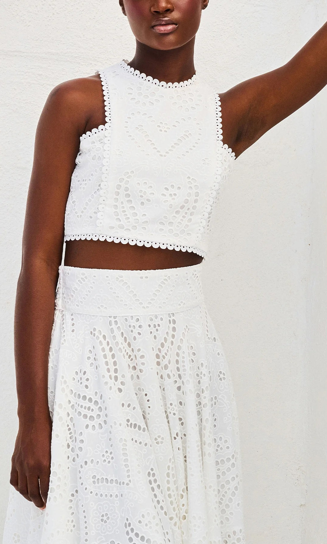 White eyelet crop top and skirt set from Casual Vacation Loose Two Piece Set fashion ملابس