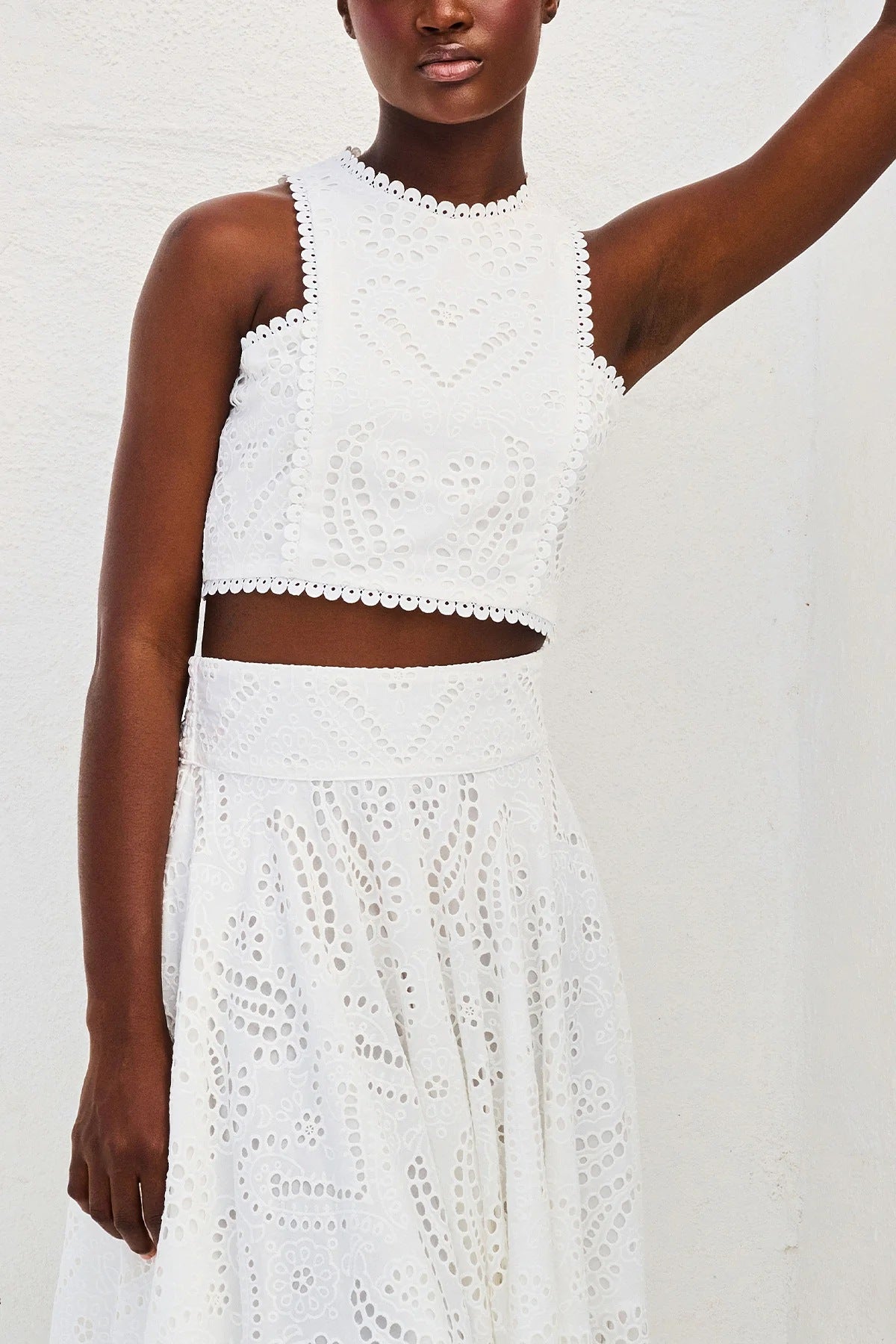White eyelet crop top and skirt set from Casual Vacation Loose Two Piece Set fashion ملابس