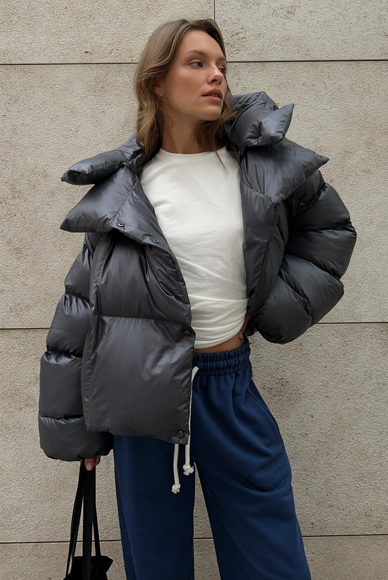 Shiny gray puffer jacket from Langry, perfect for fashionable winter ملابس