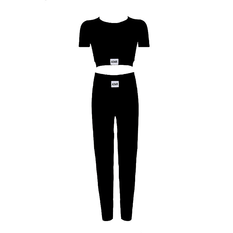 Black crop top and leggings set from Langry Fashion, stylish ملابس for yoga and activewear