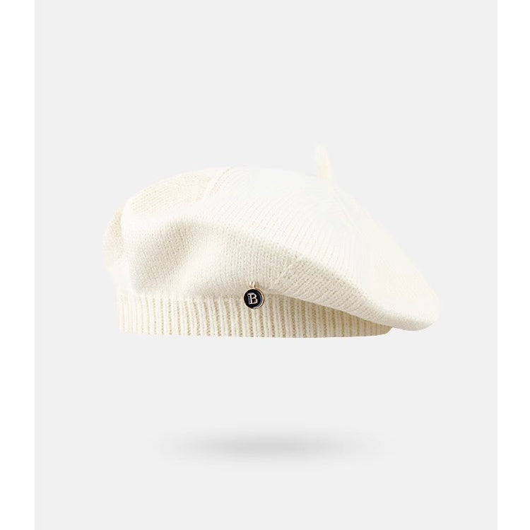 White knitted beret from the Knitted Korean Small Painter Cloud Hat collection, stylish fashion ملابس