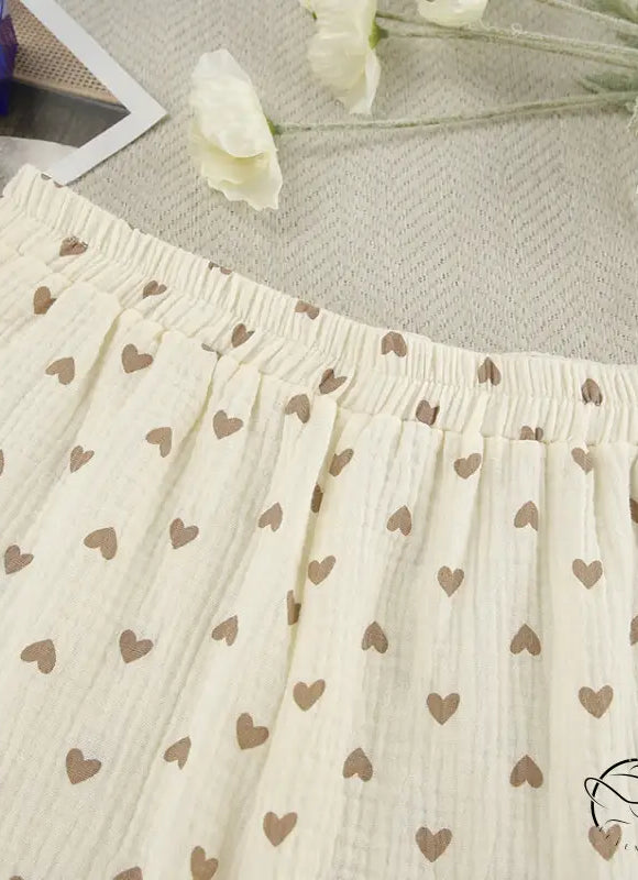 Summer cotton linen heart print pleated slit shorts in cream