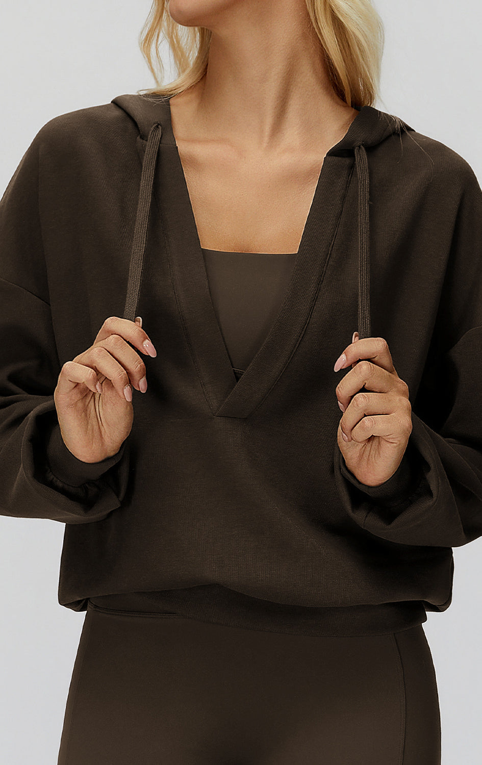 Brown cropped langry fashion hoodie in loose exercise coat