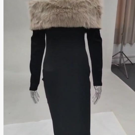 Enchanting langry fur-trimmed slim fit evening dress in black fashion ملابس