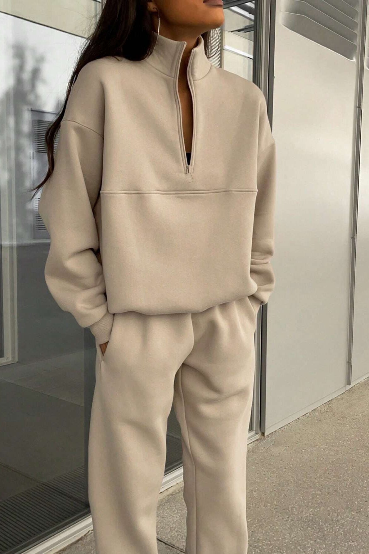 Langry fashion cream-colored winter zipper collared casual two-piece sweatshirt set