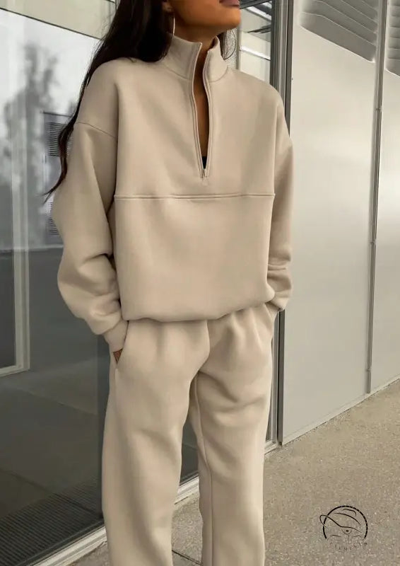 Langry fashion cream-colored winter zipper collared casual two-piece set