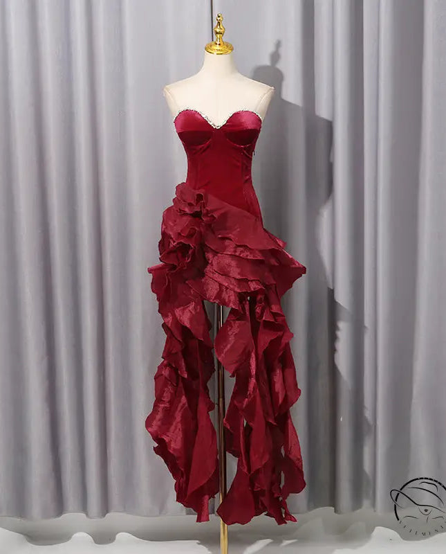 Enchanting red ruffled short evening dress in langry fashion ملابس